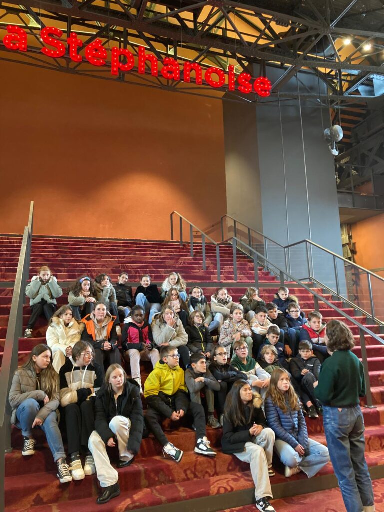 les-6eme-a-la-comedie-de-st-etienne